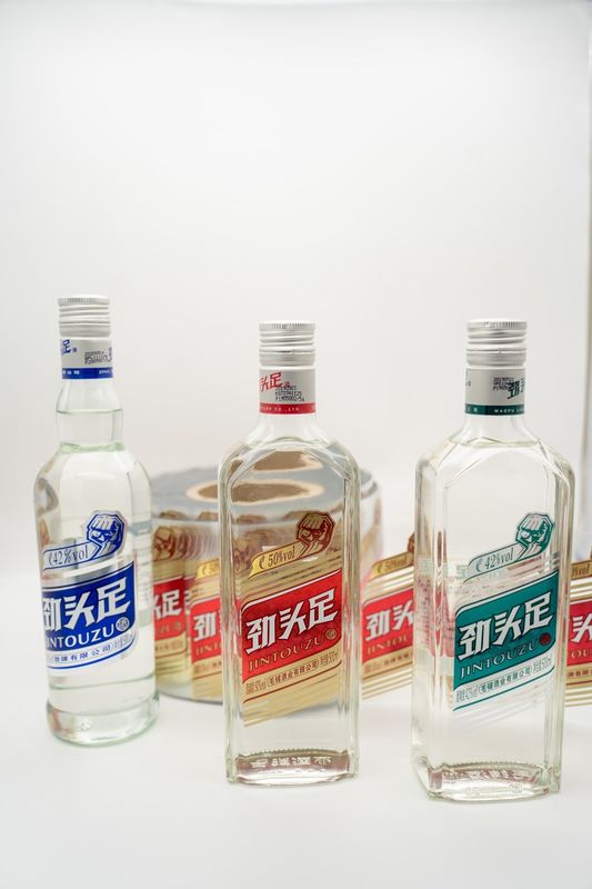 수액 와인과 향신료 제품에 맞춤형 자착 라벨